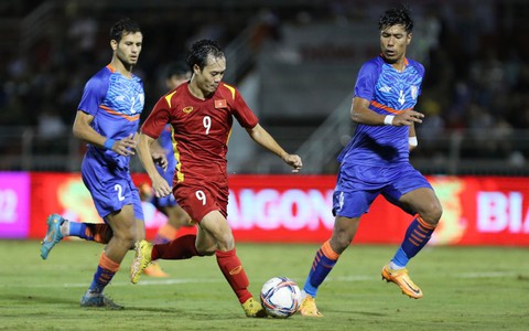 Thắng tưng bừng tuyển Ấn Độ, chủ nhà Việt Nam lên ngôi vô địch