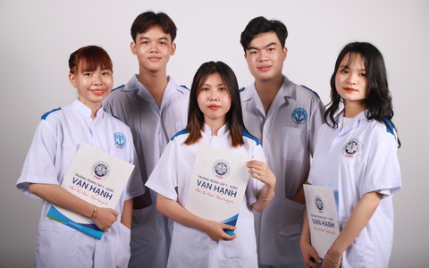 3 điểm nổi bật tại Trường Trung Cấp Y Dược Vạn Hạnh