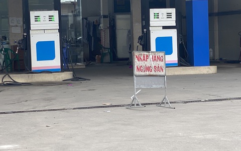 Vì sao 6 cửa hàng xăng dầu ở TP HCM vẫn đóng cửa?