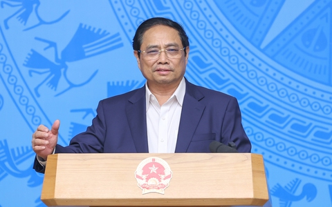 Thủ tướng: Đủ điều kiện chuyển COVID-19 từ bệnh truyền nhiễm nhóm A sang nhóm B