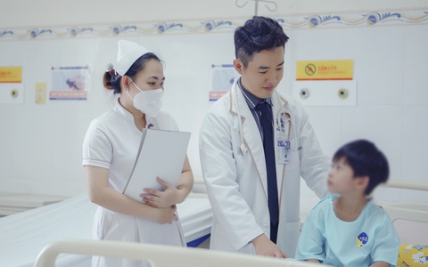 Trẻ bị đuối nước, xử trí thế nào?