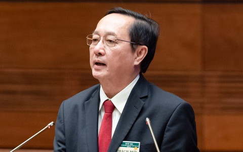 Chủ tịch Quốc hội "nhắc" Bộ trưởng trả lời có bao nhiêu đề tài nghiên cứu còn "trong ngăn kéo"