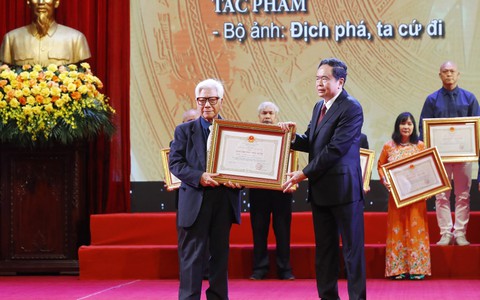 Sớm chi trả tiền thưởng cho tác giả đoạt Giải thưởng Hồ Chí Minh
