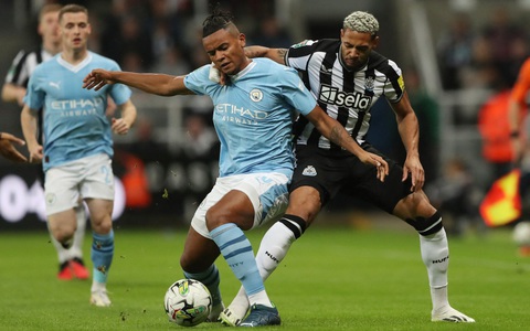 Sốc: Man City cúi đầu rời League Cup, Liverpool, Chelsea thắng nhọc
