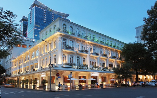 Rộn ràng mùa lễ hội tại Hotel Continental Saigon