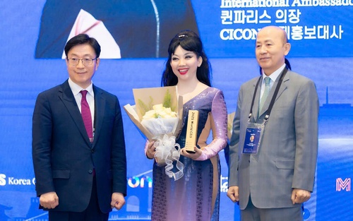 NTK-TS Quỳnh Paris: "Giá trị, tầm ảnh hưởng của thời trang trong thời đại AI"