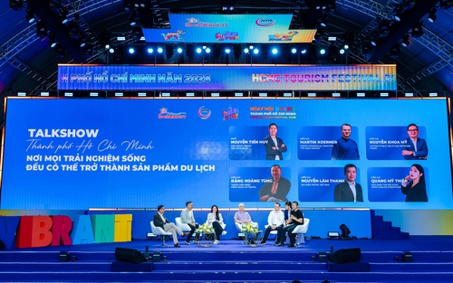 Số hóa "thành phố không ngủ", TPHCM giữ chân du khách quốc tế