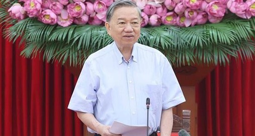 Tổng Bí thư Tô Lâm: Văn kiện là ngọn đuốc soi đường, là cẩm nang hành động cho toàn Đảng