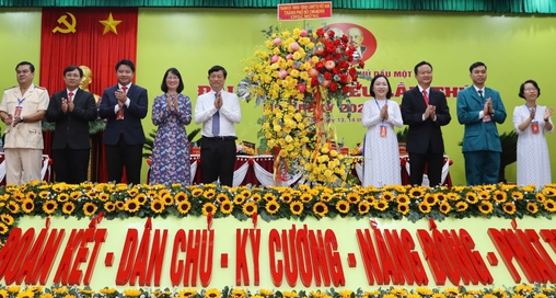 Bà Nguyễn Thu Cúc giữ chức Bí thư Đảng ủy phường Thủ Dầu Một, TP HCM