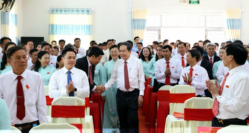 Chủ tịch Quốc hội Trần Thanh Mẫn: Chính quyền phải chủ động đến với người dân