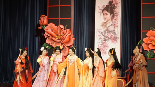 Vở "Dưới bóng giai nhân" vào vòng bầu chọn Giải Mai vàng 31 - 2025