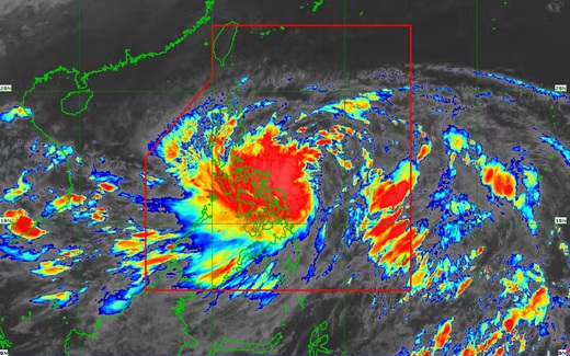 Bão mới ở phía Đông Philippines có thể thành siêu bão, sắp ập vào biển Đông?