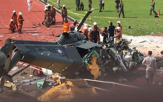 Malaysia: 2 trực thăng quân sự va cánh vào nhau, 10 người chết