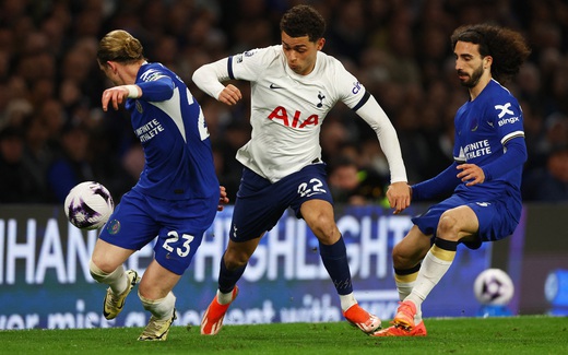 Thua "không chiến" trước Chelsea, Tottenham tắt hy vọng Top 4
