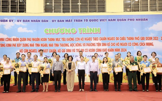 TP HCM: Thêm 1 quận không còn hộ nghèo theo chuẩn nghèo đa chiều