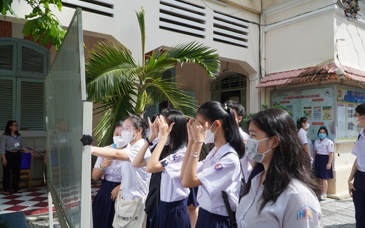NÓNG: TP HCM công bố số lượng thí sinh đăng ký nguyện vọng 1 thi lớp 10