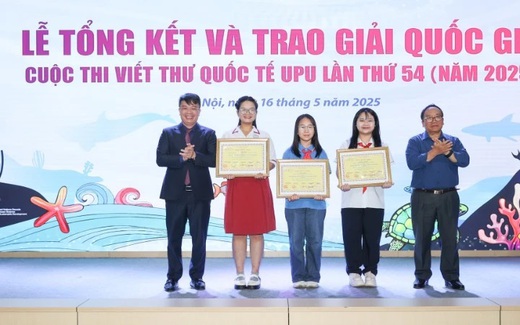 Gắn bảo vệ đại dương, tài nguyên biển với thế hệ trẻ