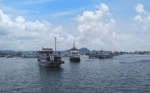 Sau vụ lật tàu du lịch, Quảng Ninh nghiên cứu lắp đặt thiết bị cảnh báo cực ngắn giông, lốc