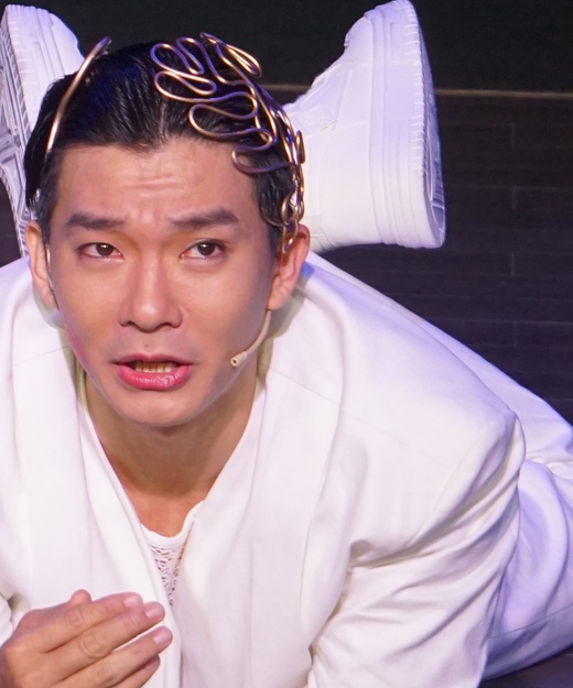 Nghệ sĩ Trương Hạ