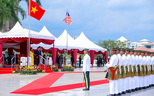 Lễ đón Thủ tướng Phạm Minh Chính thăm chính thức Malaysia