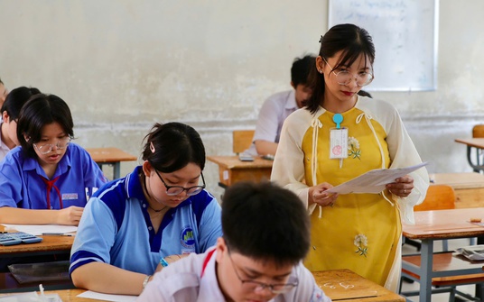 Thi lớp 10 ở TP HCM: Gợi ý giải đề thi môn toán