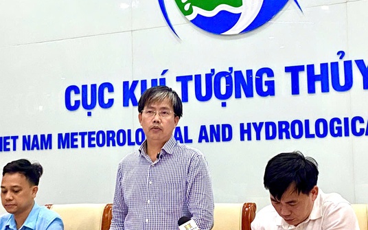 Bão số 3 (Wipha) giật cấp 13-14, đổ bộ Hải Phòng - Thanh Hóa vào trưa đến chiều 22-7