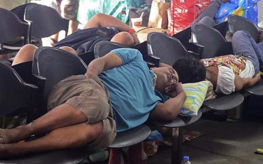 Bão bóng đá tỷ lệ kèo nhà cái thử thách tổng thống Philippines