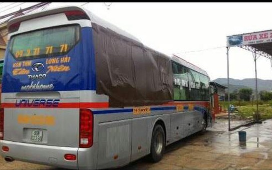 bóng đá tỷ lệ kèo nhà cái bị ném đá gần trụ sở công an huyện