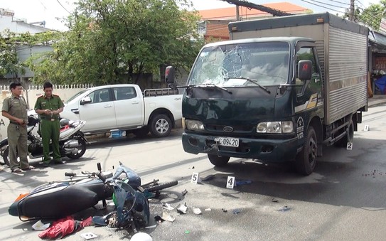 Đấu đầu kèo nhà cái tỷ lệ bóng đá tải, người đàn ông nguy kịch
