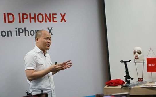 Quảng "nổ" bóng đá tỷ lệ kèo nhà cái bóc tẩy lỗ hổng bảo mật iPhone X