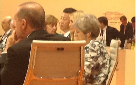 Ivanka bóng đá tỷ lệ kèo nhà cái thế chỗ cha ở G20