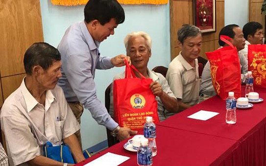 Tặng quà công tỷ lệ bóng đá kèo nhà cái bị tai nạn lao động