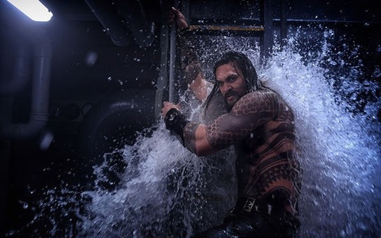 kèo nhà cái tỷ lệ cá cược “Aquaman” doanh thu vượt mốc 1 tỉ USD