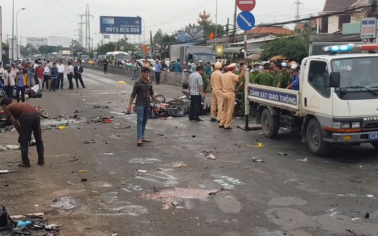 Vụ kèo nhà cái tỷ lệ bóng đá gây tai nạn thảm khốc tại Long An: Ai bồi thường cho nạn nhân?
