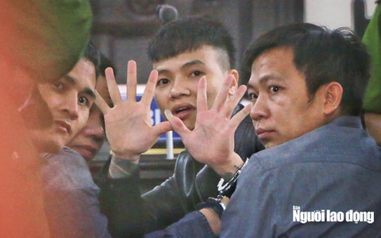 Lãnh đạo trại giam Bộ Công an: Khá "tỷ lệ cá cược kèo nhà cái" béo tốt, đang tưới rau