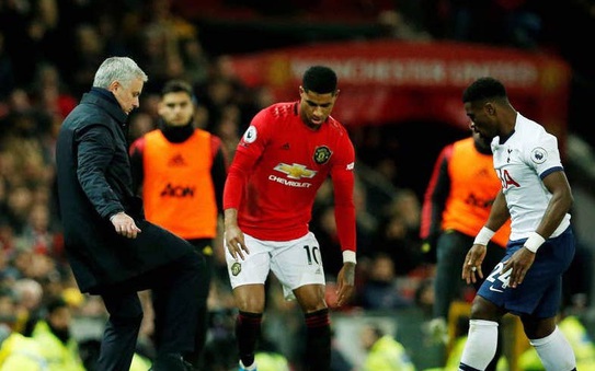 Jose Mourinho "chọc ngoáy" Man United, chê đội bóng cũ ăn may