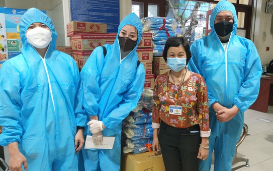tỷ lệ cá cược kèo nhà cái hậu Khánh Vân cùng nhiều nghệ sĩ tiếp tục hỗ trợ người dân chống dịch