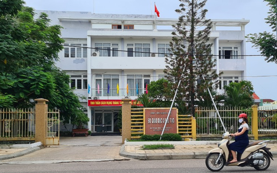 Sở GD-ĐT Quảng tỷ lệ kèo nhà cái malaysia thu hồi công văn giới thiệu 3 doanh nghiệp sửa trường