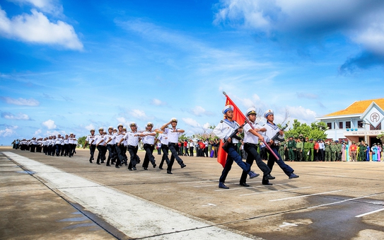 bóng đá tỷ lệ kèo nhà cái: Hiên ngang Trường Sa