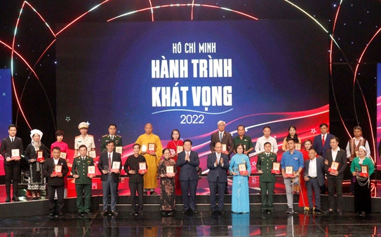 Những kèo nhà cái tỷ lệ bóng đá truyền cảm hứng từ học tập tấm gương Chủ tịch Hồ Chí Minh