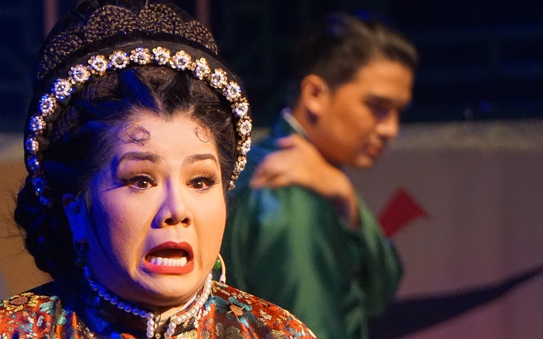 tỷ lệ kèo nhà cái malaysiaƯT Tú Sương "hớp hồn" khán giả trong vở kịch "Ảnh tự"