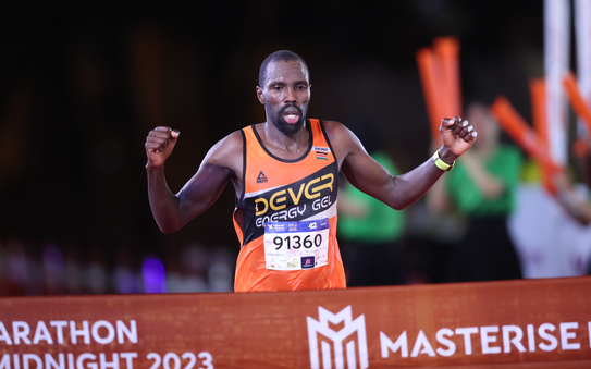 Chân chạy Kenya khuynh đảo tỷ lệ bóng đá kèo nhà cái chạy đêm Marathon TP HCM 2023