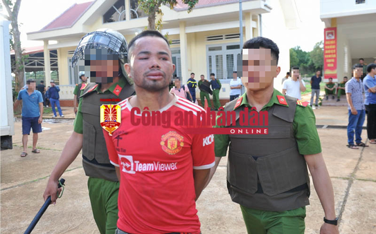 Lời khai của một số đối tượng kèo nhà cái tỷ lệ bóng đá trụ sở UBND xã ở Đắk Lắk