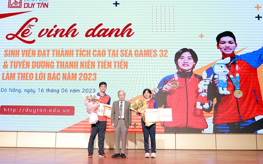 Trường ĐH tỷ lệ kèo nhà cái malaysia vinh danh 2 sinh viên xuất sắc tại SEA Games 32