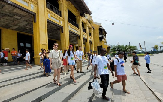 tỷ lệ cá cược kèo nhà cái bứt phá nhờ cú hích visa (*): Giải bài toán giữ chân du khách