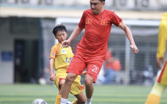 U19 nữ TP HCM tỷ lệ cá cược kèo nhà cáio lưu với cựu tuyển thủ, nhận các phần quà bất ngờ