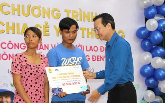 kèo nhà cái tỷ lệ bóng đá chia sẻ yêu thương, giúp công nhân tránh xa tín dụng đen