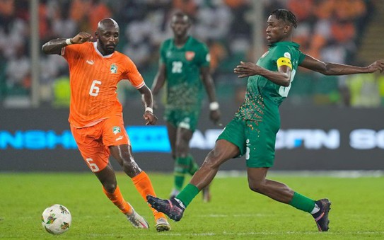 Thua sốc Guinea Xích đạo, chủ nhà Bờ Biển Ngà sắp tỷ lệ kèo nhà cái hôm nay ở AFCON