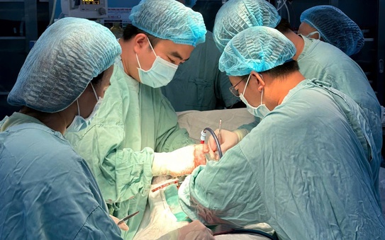 Người đàn ông bị vỡ tỷ lệ kèo góc nhà cái được cứu sống ngoạn mục