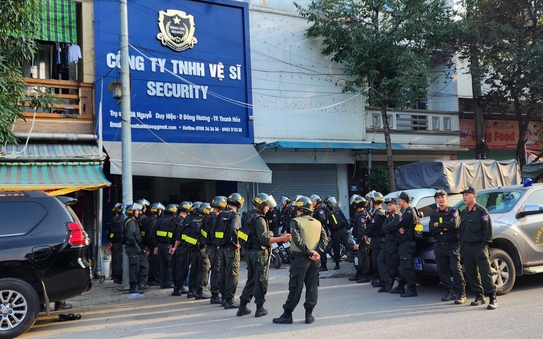 Vụ dẹp đường cho đoàn xe đám cưới: Thông bóng đá tỷ lệ kèo nhà cái bất ngờ về giám đốc công ty vệ sĩ
